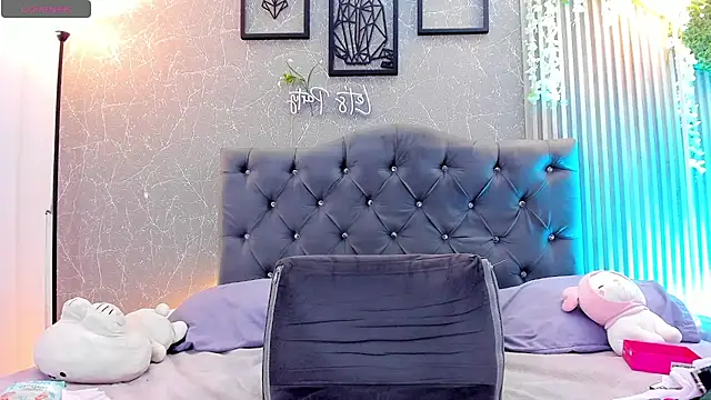 lana_gill1 webcam