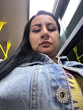 Abril_Luv webcam