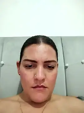 Mia_Hampton webcam