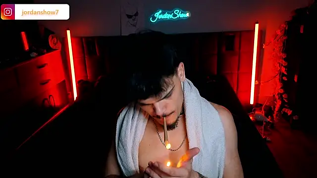 JordanShow webcam