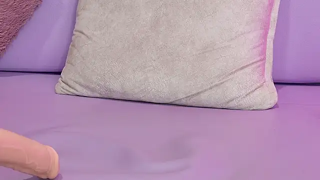 Carolina_Burninng webcam