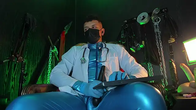 Master_Connor_BDSM live cam