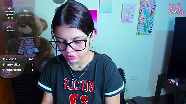 angelina_77 webcam
