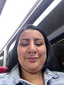 Abril_Luv webcam