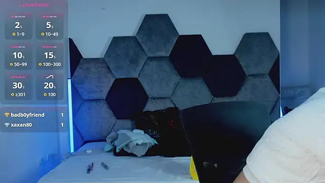 MikaelaStone webcam