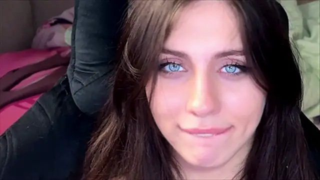 luna_dreamxx webcam