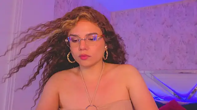 april_summer_ webcam