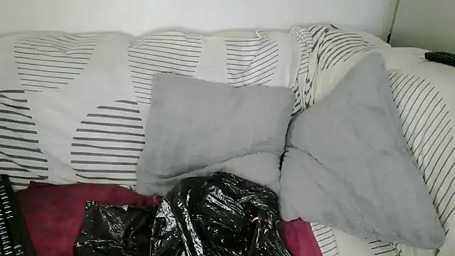 TALLHORNYBEARXO webcam
