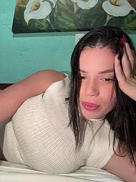 online nude chatroom Rafaellaz
