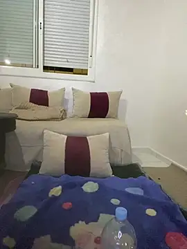 DIAMOUNDA webcam