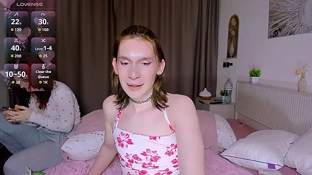 Mikaella_Nicole webcam