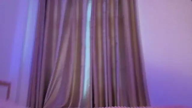 mmmilaniia live sex cam