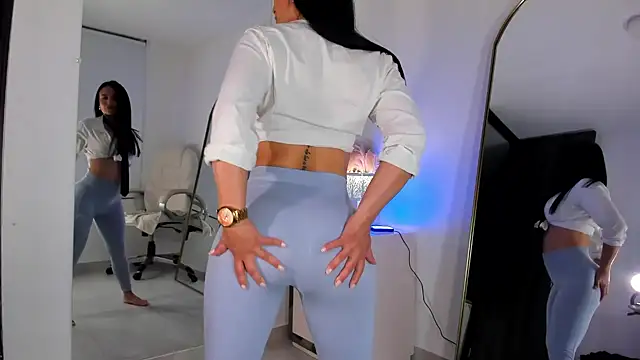 alexa_tobar webcam