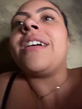 Chloe_Leaozinho webcam
