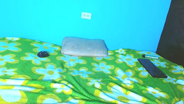 xxxsarahot250316 webcam