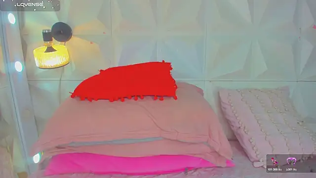 cute_latinaxxx webcam