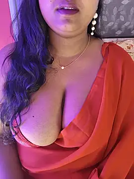 Cutee_Amrita webcam