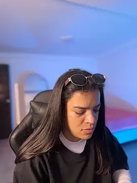 JuanitaMore01 webcam