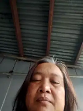 jeanyummytits webcam