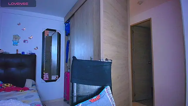 megan_collins96 webcam