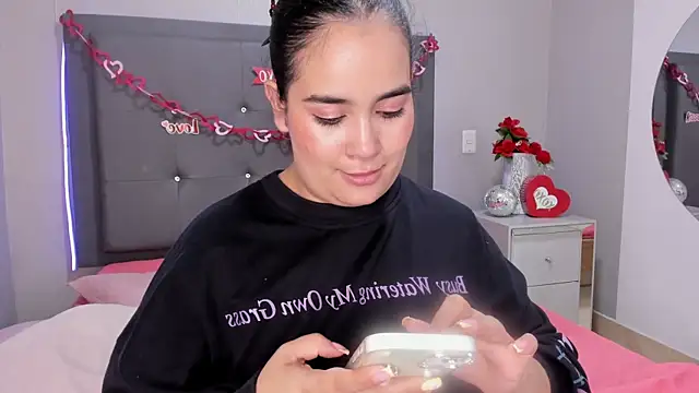 emma_lye webcam