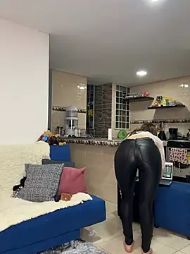 natashakinski webcam