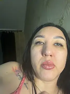Naughtbaby_2025 webcam