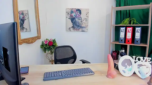 Adriana_Prettie webcam