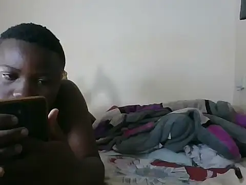 prettyqueenh webcam