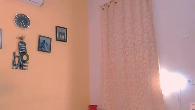 sexiempoderada18 webcam