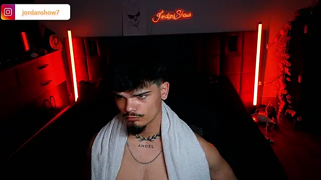 JordanShow webcam