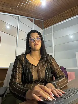 Chloe_Thomsoon_ webcam