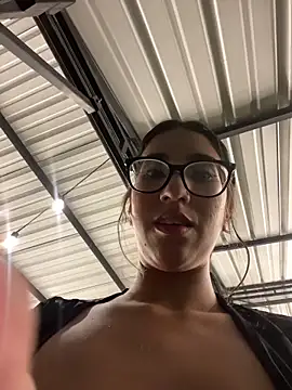 lacylurexxx (F young) - GIVE ME AN ORGASM (SQUIRT) 😈💦