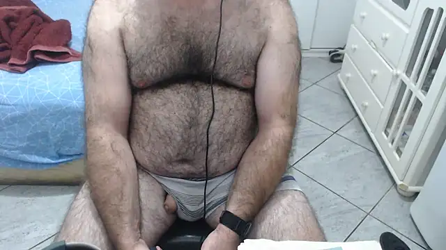 MysterBearMG live cam