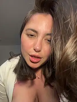 sukhakunis1 webcam