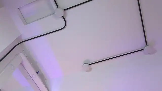 Angela_Torres_ webcam