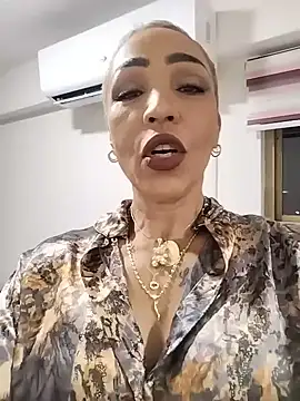 Alison_fitness webcam