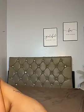 Diannellove webcam