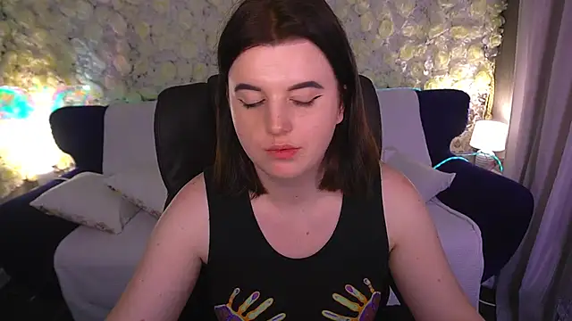 KristiFoxy webcam