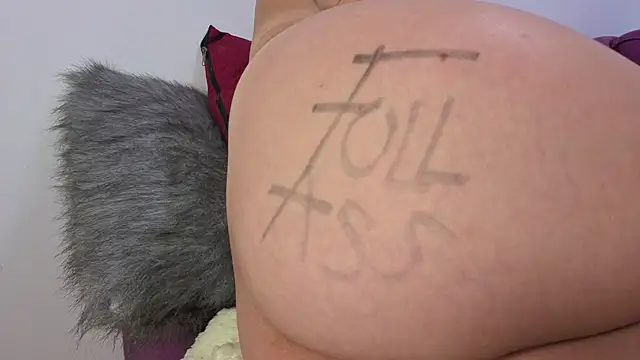 Julieta-Horny- webcam