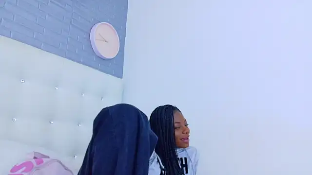 pervert_shydoll1 webcam