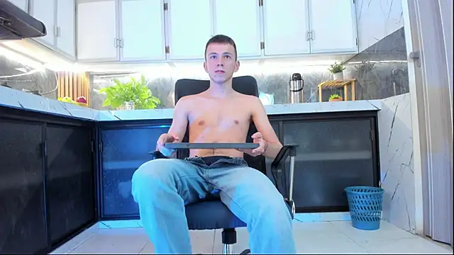 Thiiago_twink webcam