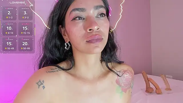 Leamonroe__ webcam