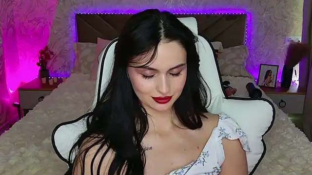 MilaaSweety webcam