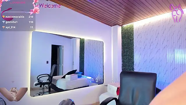 victoria_mooree webcam