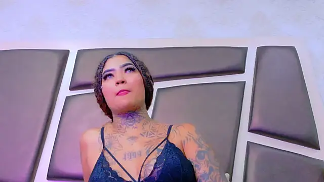 EmilieLake webcam