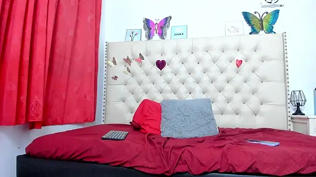 celena_wonder webcam