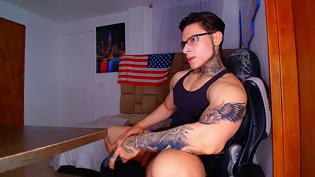 DennisWalkerr webcam