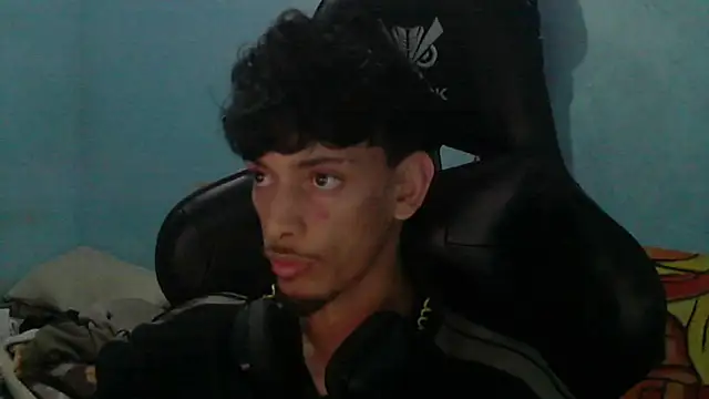 Dark_DesireX webcam