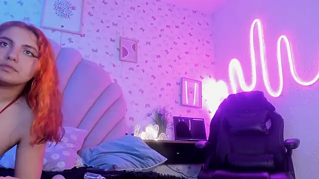 Carmesi_ webcam